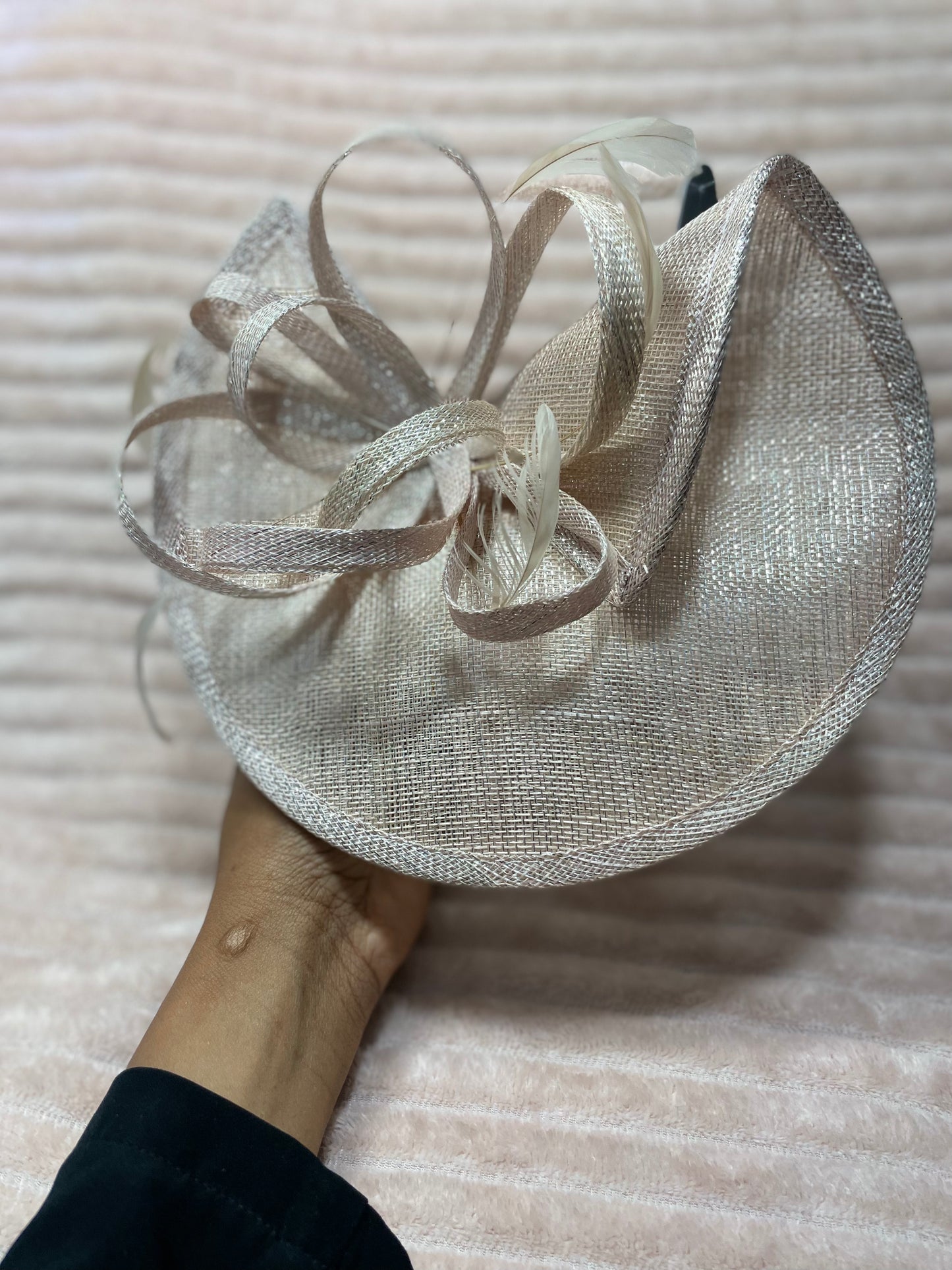 Debut  Wave Bow Fascinator/Hire